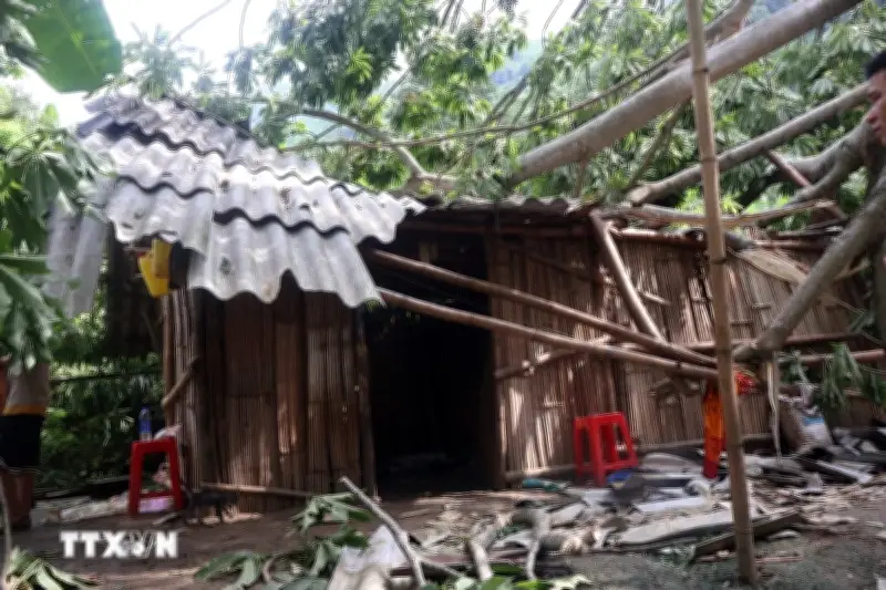 Cao Bằng thiệt hại do mưa lớn sạt lở đất đá