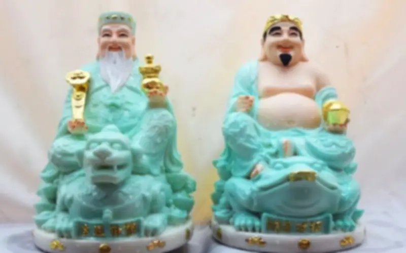 Các lỗi phong thủy bàn thờ Thần Tài và cách hóa giải mới nhất 2026
