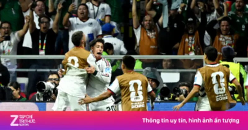 CH Czech 0-2 Mexico: Chủ nhà World Cup thăng hoa