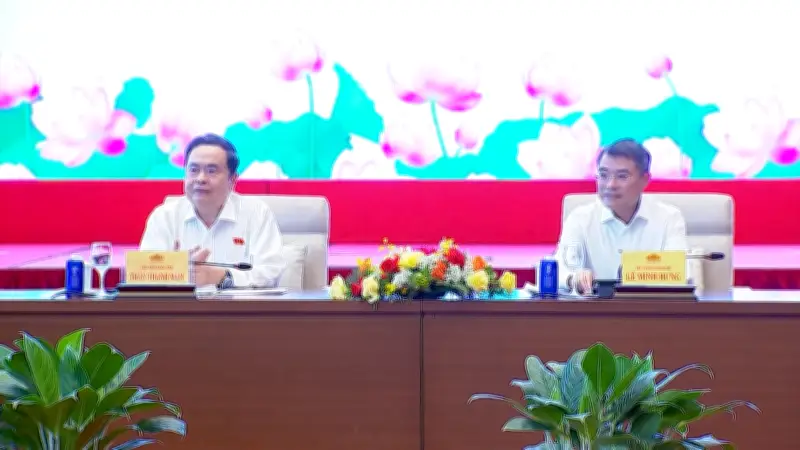 Chủ tịch Quốc hội chúc mừng báo chí nhân ngày 21/6