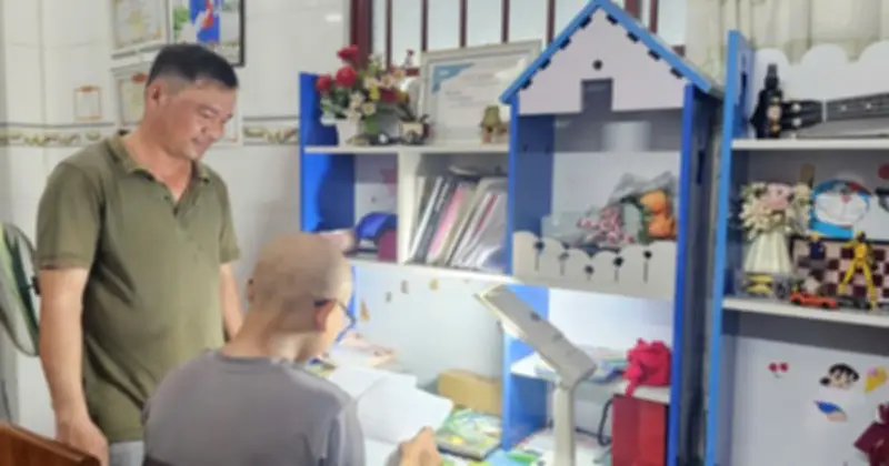 Cha mẹ suy sụp khi con trai lớp 6 mắc ung thư, nhà trường làm đề thi riêng
