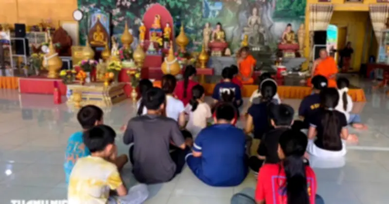 Chùa Tông Kim Quang mở lớp dạy chữ và múa Khmer miễn phí cho thiếu nhi