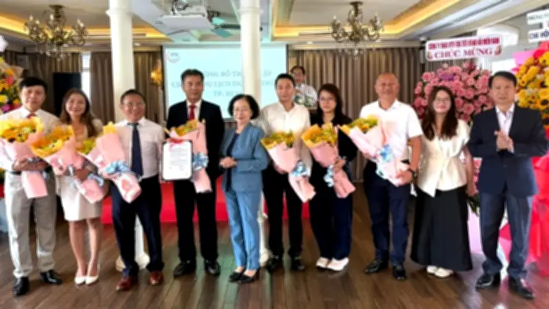 Chi hội du lịch đường thủy TP.HCM ra mắt, thúc đẩy khai thác sông Sài Gòn