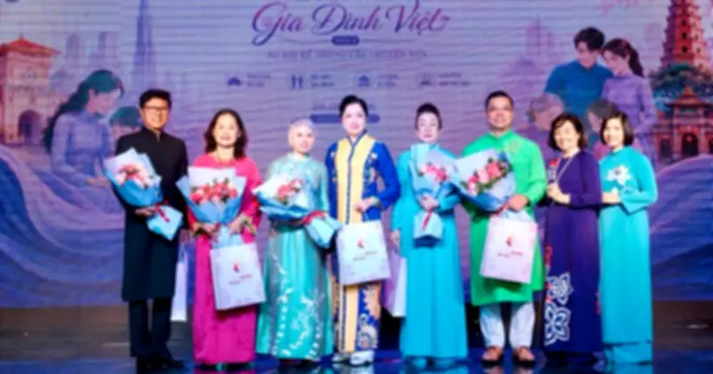 Chương trình 'Áo dài gắn kết gia đình Việt' mùa 2 lan tỏa giá trị truyền thống