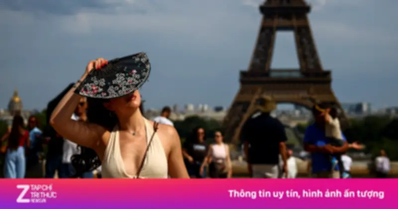 Châu Âu chìm trong nắng nóng kỷ lục 40 độ C, hàng loạt trường học đóng cửa