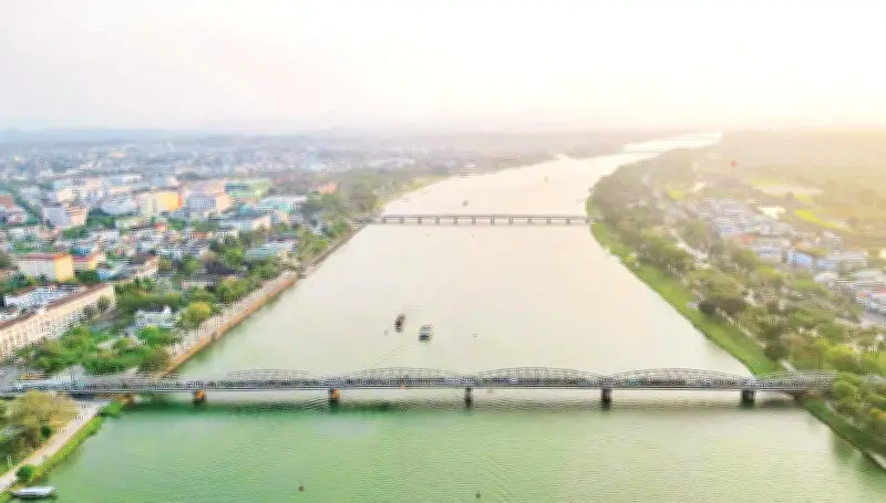 Chuyển đổi xanh: Động lực mới cho phát triển bền vững tại Huế và Đà Nẵng
