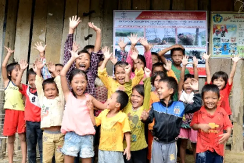 Cạm bẫy lừa đảo trực tuyến nhắm vào trẻ em dịp nghỉ hè