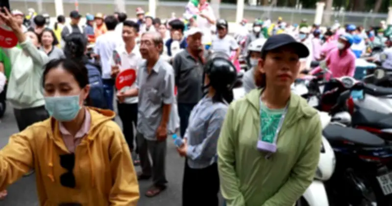 Cần chuyển từ thi tuyển sang kết hợp xét tuyển để giảm áp lực cho học sinh