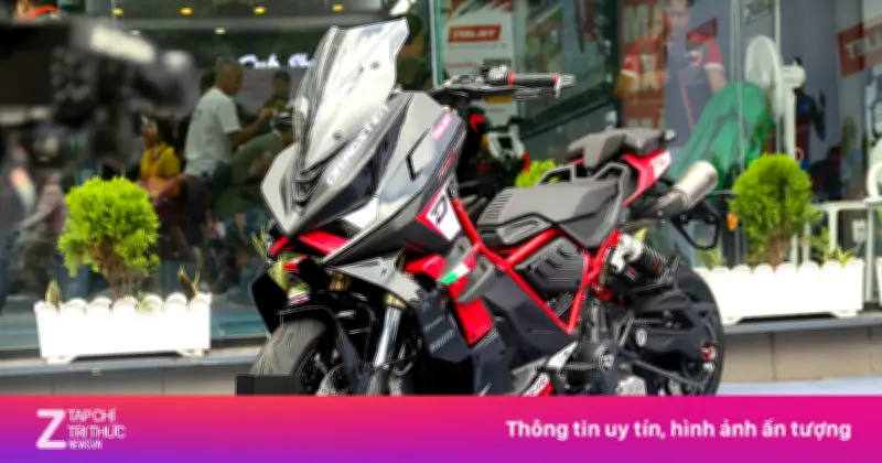 Cận cảnh Italjet Dragster 700 Twin – môtô dáng maxi-scooter giá 428 triệu