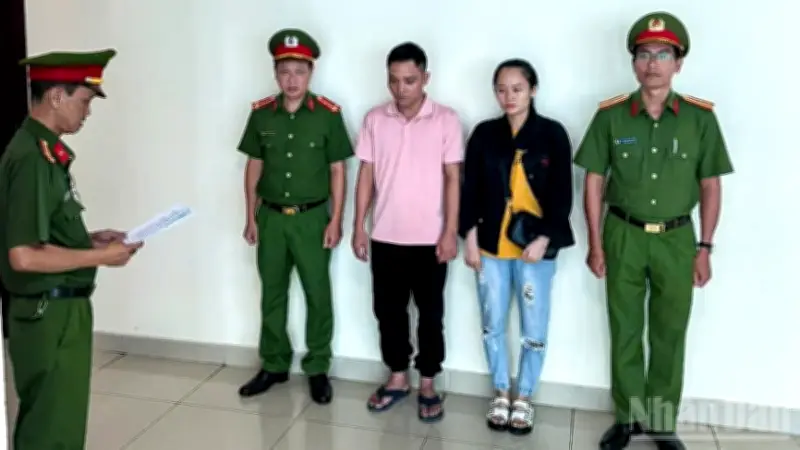 Cần Thơ khởi tố vợ chồng sản xuất phân bón giả quy mô lớn