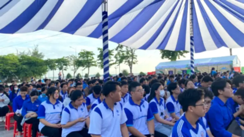 Cần Thơ phát động phong trào bảo vệ môi trường hướng tới tăng trưởng xanh
