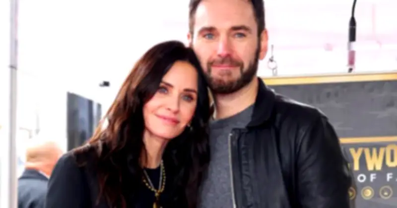 Courteney Cox chia tay bạn trai kém 12 tuổi sau hơn 10 năm gắn bó