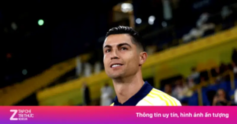 Cristiano Ronaldo nghỉ học từ năm 14 tuổi vì đam mê bóng đá