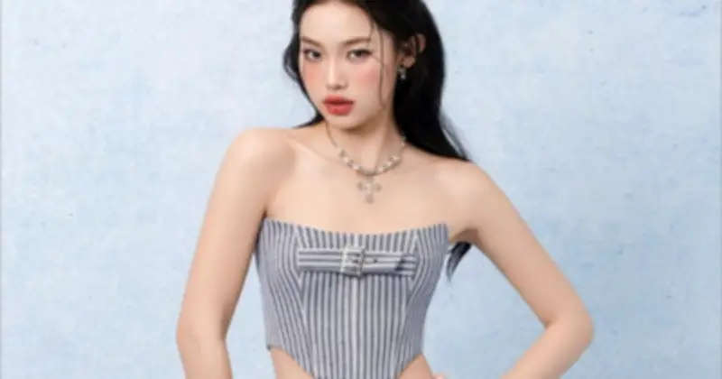 Crop top kết hợp phom rộng: Xu hướng thời trang hè nổi bật