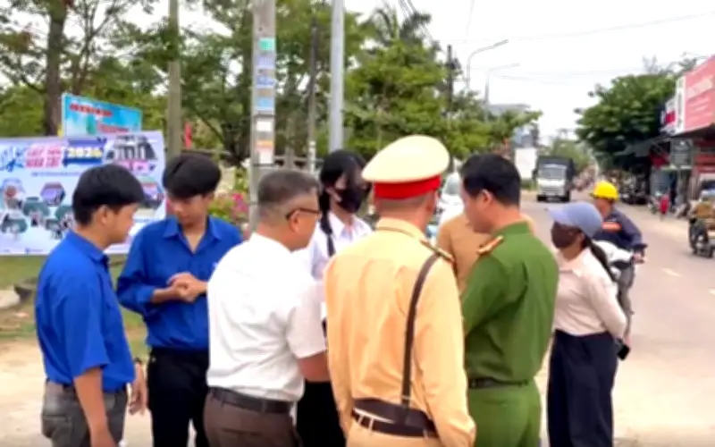 CSGT Đà Nẵng đưa thí sinh đi nhầm điểm thi đến phòng thi kịp giờ