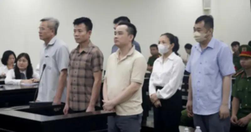 Cựu giám đốc X30 khai sắp mổ gan vẫn bị sếp gọi nộp tiền