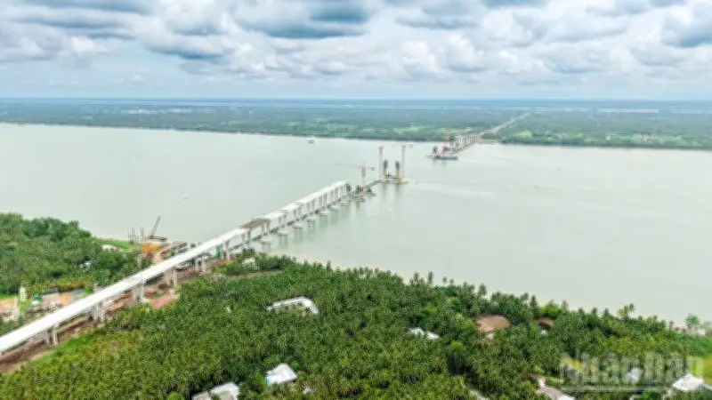 Cầu Đại Ngãi 1 vượt tiến độ, hoàn thành hơn 63% khối lượng