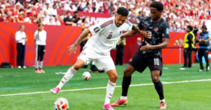 Cầu thủ Mỹ 'về quê' dự World Cup cùng đội tuyển khác