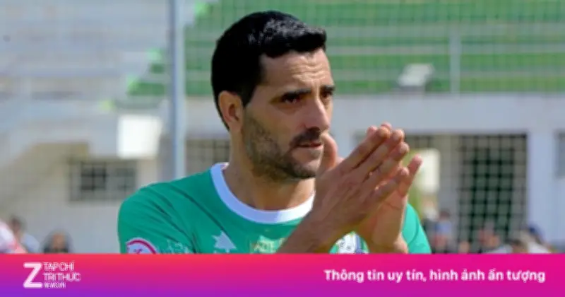 Cựu tuyển thủ Tây Ban Nha Dani Guiza ký hợp đồng ở tuổi 45