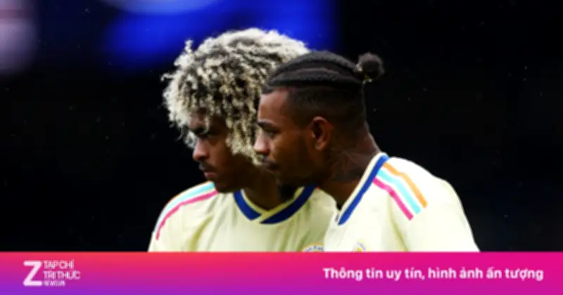 Curacao – quốc gia nhỏ nhất lịch sử World Cup 2026 gây sốt với xe bus cũ