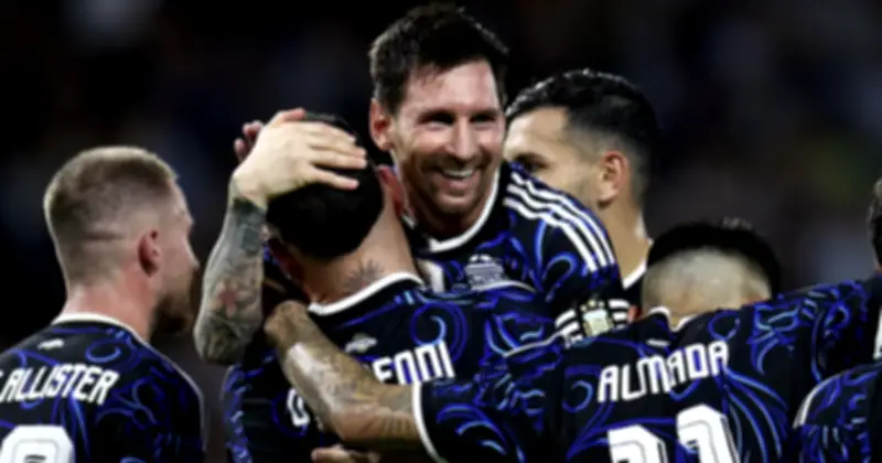 Di Maria tiết lộ sự khác biệt giữa Messi và Ronaldo