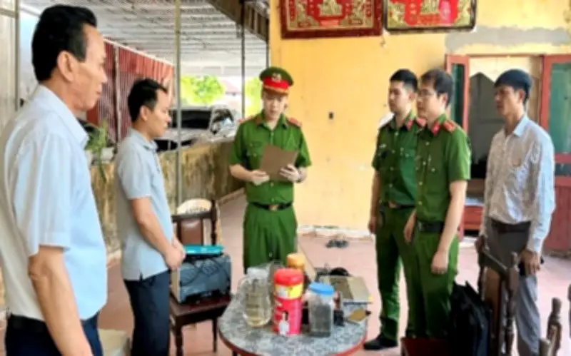 Dùng hóa đơn GTGT không để trốn thuế, người đàn ông ở Ninh Bình bị khởi tố