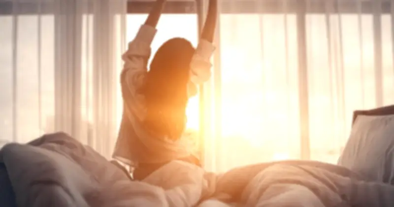 Dậy sớm để thành công: Nguy cơ suy nhược tăng gấp đôi nếu ngủ dưới 6 tiếng