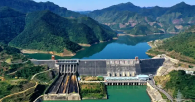 EVN báo lãi kỷ lục gần 52.000 tỉ đồng năm 2025 nhờ thủy điện và chi phí giảm