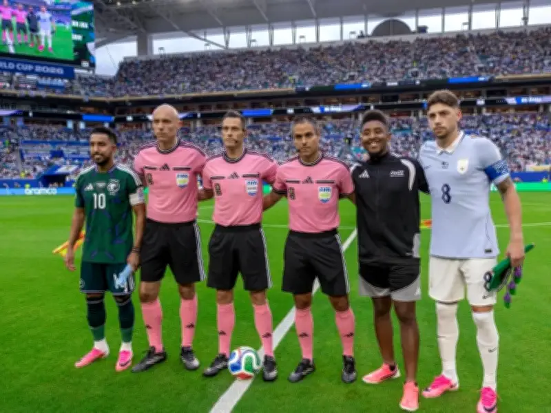FIFA tri ân Miami bằng áo trọng tài màu hồng tại World Cup 2026