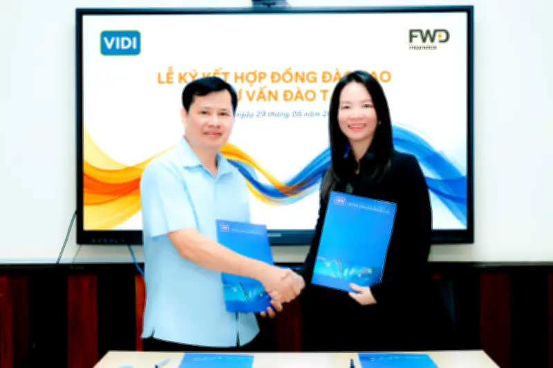 FWD và VIDI hợp tác xây dựng khung đào tạo chuẩn cho tư vấn bảo hiểm