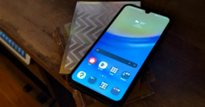 Galaxy A15 4G giá rẻ chính thức nhận bản cập nhật One UI 8.5