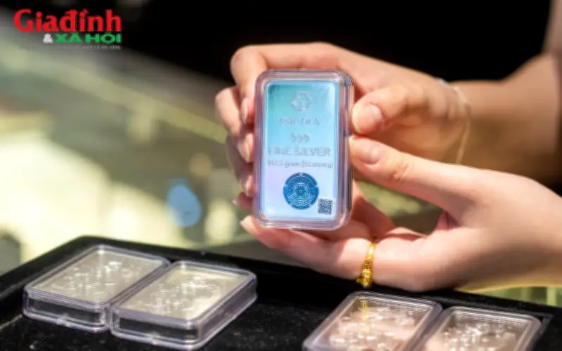 Giá bạc hôm nay 18/6: Bạc Phú Quý, Doji, Ancarat, Sacombank, SBJ biến động ra sao?