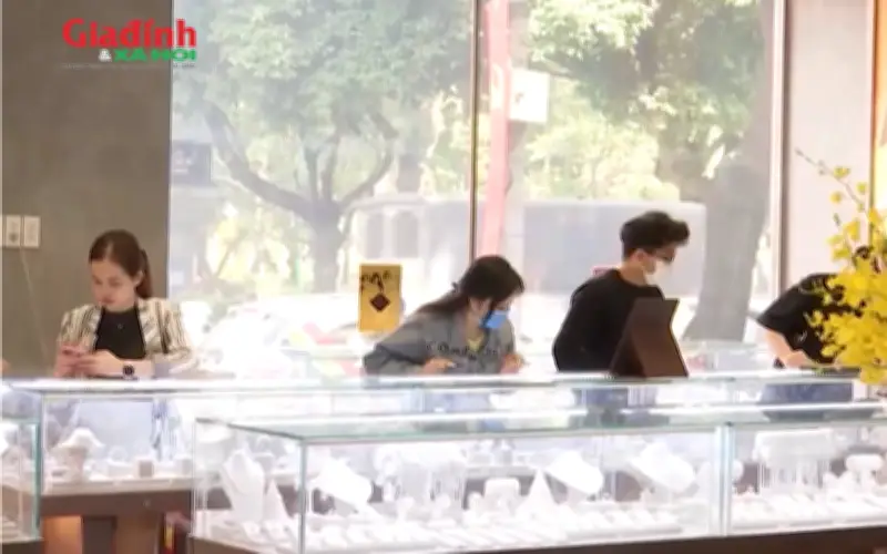 Giá bạc hôm nay 9/6: Bạc Phú Quý, DOJI, Ancarat, Sacombank, SBJ giảm còn bao nhiêu