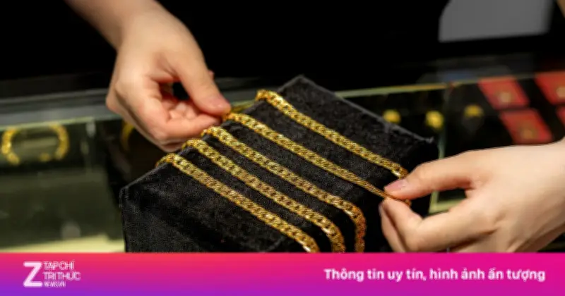 Giá vàng miếng SJC tăng 1,5 triệu đồng, chạm 148,5 triệu/lượng cuối tuần