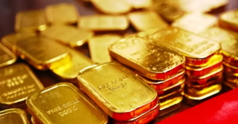 Giá vàng sắp mạnh, nhà đầu tư tháo chạy, Trung Quốc âm thầm mua vào