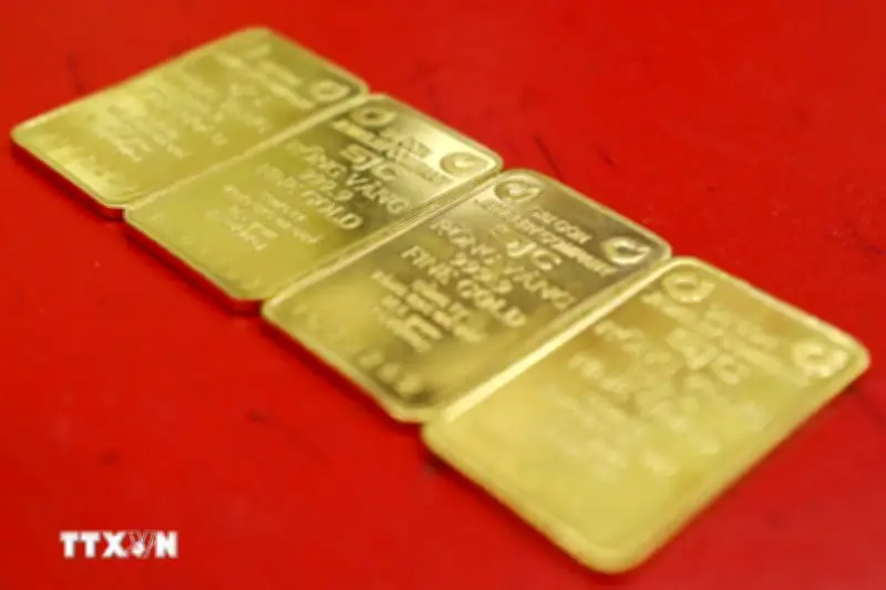 Giá vàng tiếp tục giảm, thương hiệu SJC về ngưỡng 136 triệu đồng một lượng