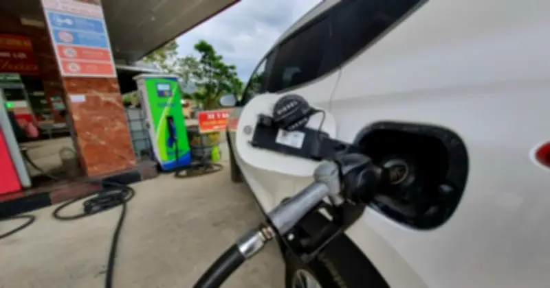 Giá xăng dầu hôm nay 21.6.2026: Tuần giảm mạnh 8%, trong nước có thể giảm tiếp