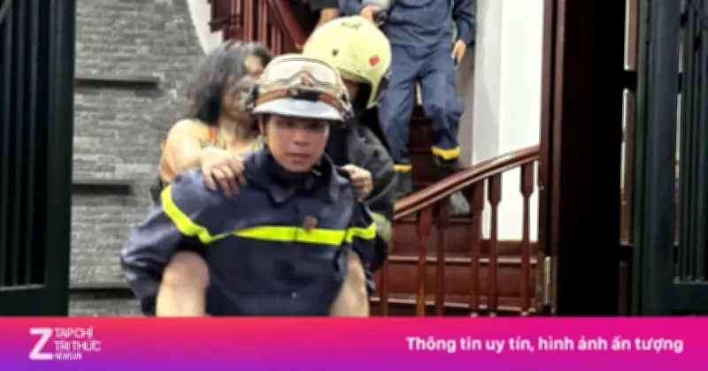Giải cứu 4 người mắc kẹt trong vụ hỏa hoạn rạng sáng tại Hà Nội