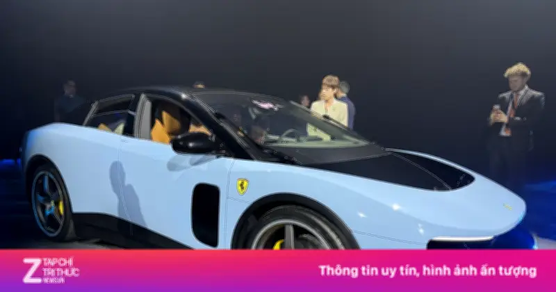 Giới siêu giàu mua Ferrari Luce để 'làm đẹp' hồ sơ?