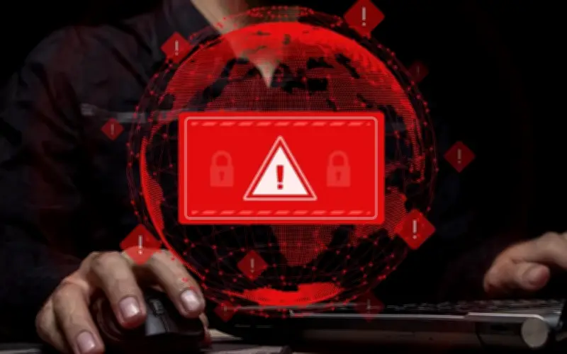 Giới trẻ tài năng nhưng lầm đường: Từ bảo vệ thô lỗ đến hacker 16 tuổi
