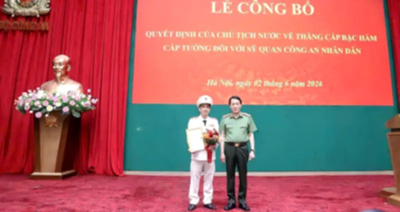 Giám đốc Công an Sơn La Nguyễn Minh Tuấn được thăng hàm Thiếu tướng