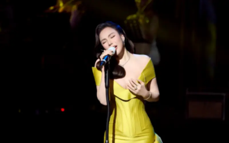 Giọng hát live của Hồ Quỳnh Hương chưa bao giờ khiến khán giả thất vọng