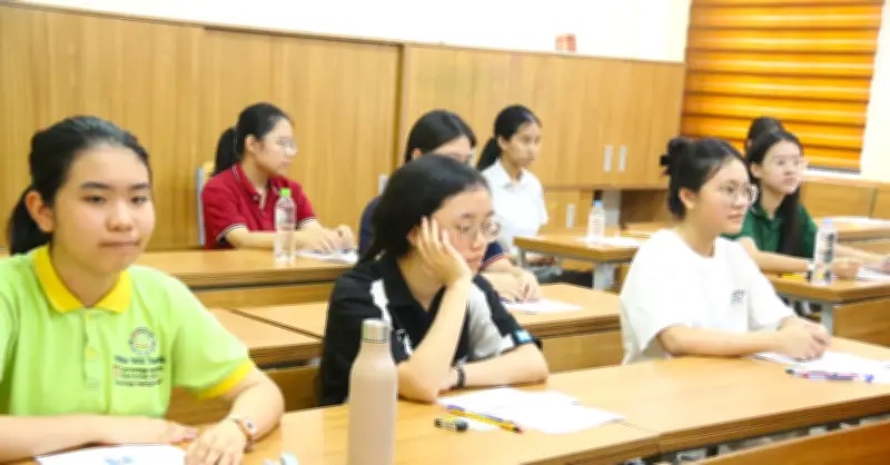 Gần 7.500 thí sinh tranh suất vào lớp 10 Trường Chuyên Sư phạm Hà Nội