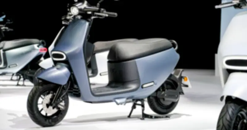 Gogoro Luna: Xe điện nữ giới sàn phẳng chứa vali 28 inch, giá 70 triệu đồng