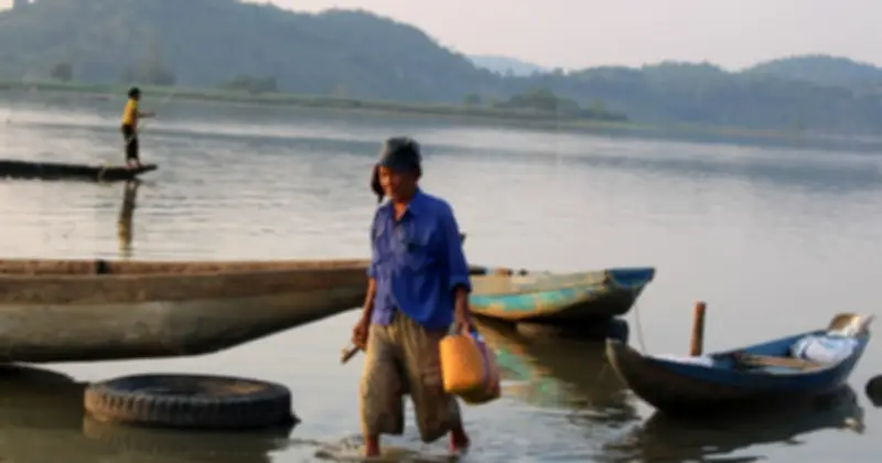 Hồ Lắk - 'túi cá' Tây Nguyên đang 'ngạt thở' vì can thiệp sai lầm