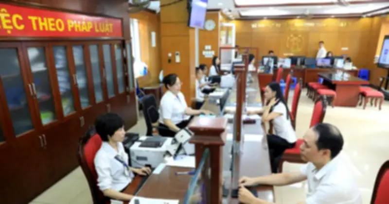 Hà Nội chỉ đạo chấn chỉnh thái độ phục vụ công dân sau vụ cụ bà 97 tuổi bị yêu cầu lên phường