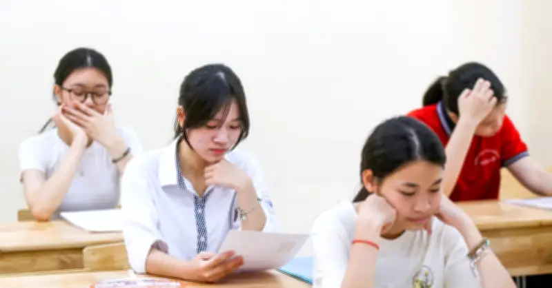 Hà Nội công bố hướng dẫn chấm câu 5 môn Toán thi lớp 10 gây tranh luận
