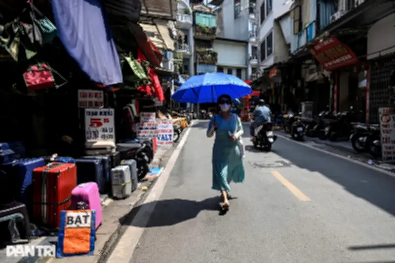 Hà Nội phạt lấn chiếm vỉa hè lòng đường tới 6 triệu đồng từ 1/7