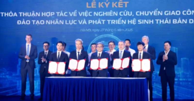 Hà Nội số hóa dịch vụ thiết yếu, đưa công nghệ số vào đời sống