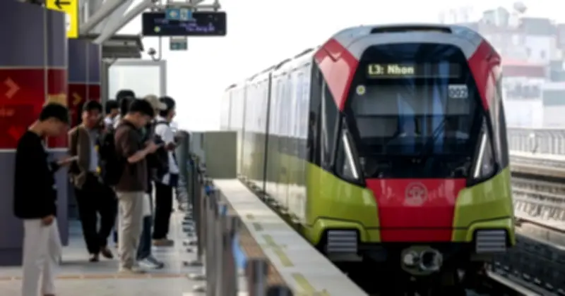 Hà Nội tăng tốc metro, 'đại phẫu' không gian đô thị; World Cup 2026: Mbappe đe dọa kỷ lục Messi